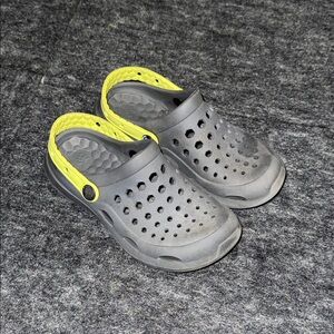 Kids Gray and Yellow Joybees Slip ons size 12